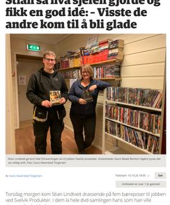 Stian og DVD-biblioteket vårt